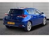 Toyota Auris Image 2
