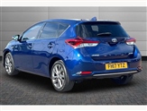 Toyota Auris Image 6