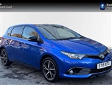 Toyota Auris Image 1