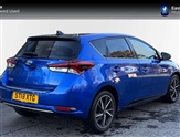 Toyota Auris Image 2