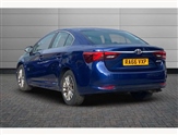 Toyota Avensis Image 6
