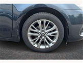 Toyota Avensis Image 5