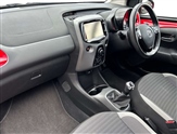 Toyota Aygo Image 2