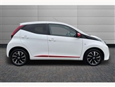 Toyota Aygo Image 6