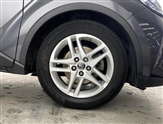 Toyota C-HR Image 4
