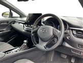 Toyota C-HR Image 6