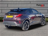 Toyota C-HR Image 4