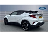 Toyota C-HR Image 2