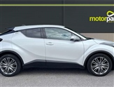 Toyota C-HR Image 2