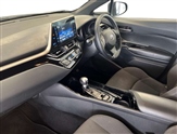 Toyota C-HR Image 2