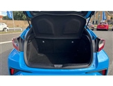 Toyota C-HR Image 4