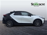 Toyota C-HR Image 2