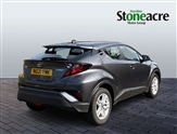 Toyota C-HR Image 4
