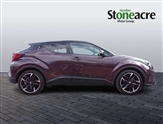 Toyota C-HR Image 2