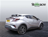 Toyota C-HR Image 2