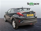 Toyota C-HR Image 4