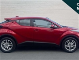 Toyota C-HR Image 2