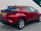Toyota C-HR Image 3