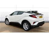 Toyota C-HR Image 2