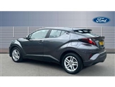 Toyota C-HR Image 2