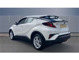 Toyota C-HR Image 2