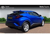 Toyota C-HR Image 2