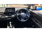 Toyota C-HR Image 6