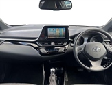 Toyota C-HR Image 6