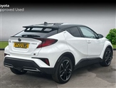 Toyota C-HR Image 2