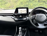 Toyota C-HR Image 6