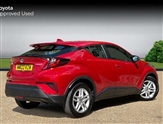 Toyota C-HR Image 3