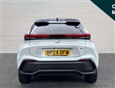 Toyota C-HR Image 4