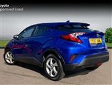 Toyota C-HR Image 4