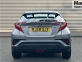 Toyota C-HR Image 4