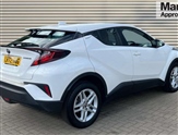 Toyota C-HR Image 3