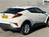 Toyota C-HR Image 3
