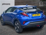 Toyota C-HR Image 2