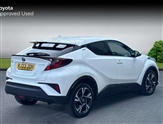 Toyota C-HR Image 2