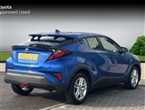 Toyota C-HR Image 2
