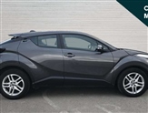 Toyota C-HR Image 2