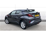 Toyota C-HR Image 2