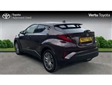 Toyota C-HR Image 4