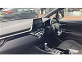 Toyota C-HR Image 2