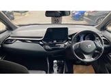 Toyota C-HR Image 4