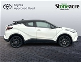 Toyota C-HR Image 4