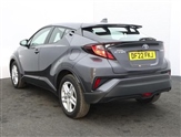 Toyota C-HR Image 2