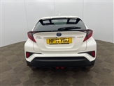 Toyota C-HR Image 4