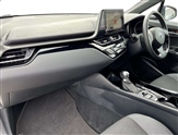 Toyota C-HR Image 2