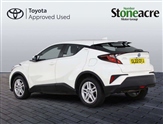 Toyota C-HR Image 6