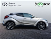 Toyota C-HR Image 4
